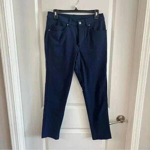 1000 Lululemon Men’s ABC Pants Size 30 NAVY blue